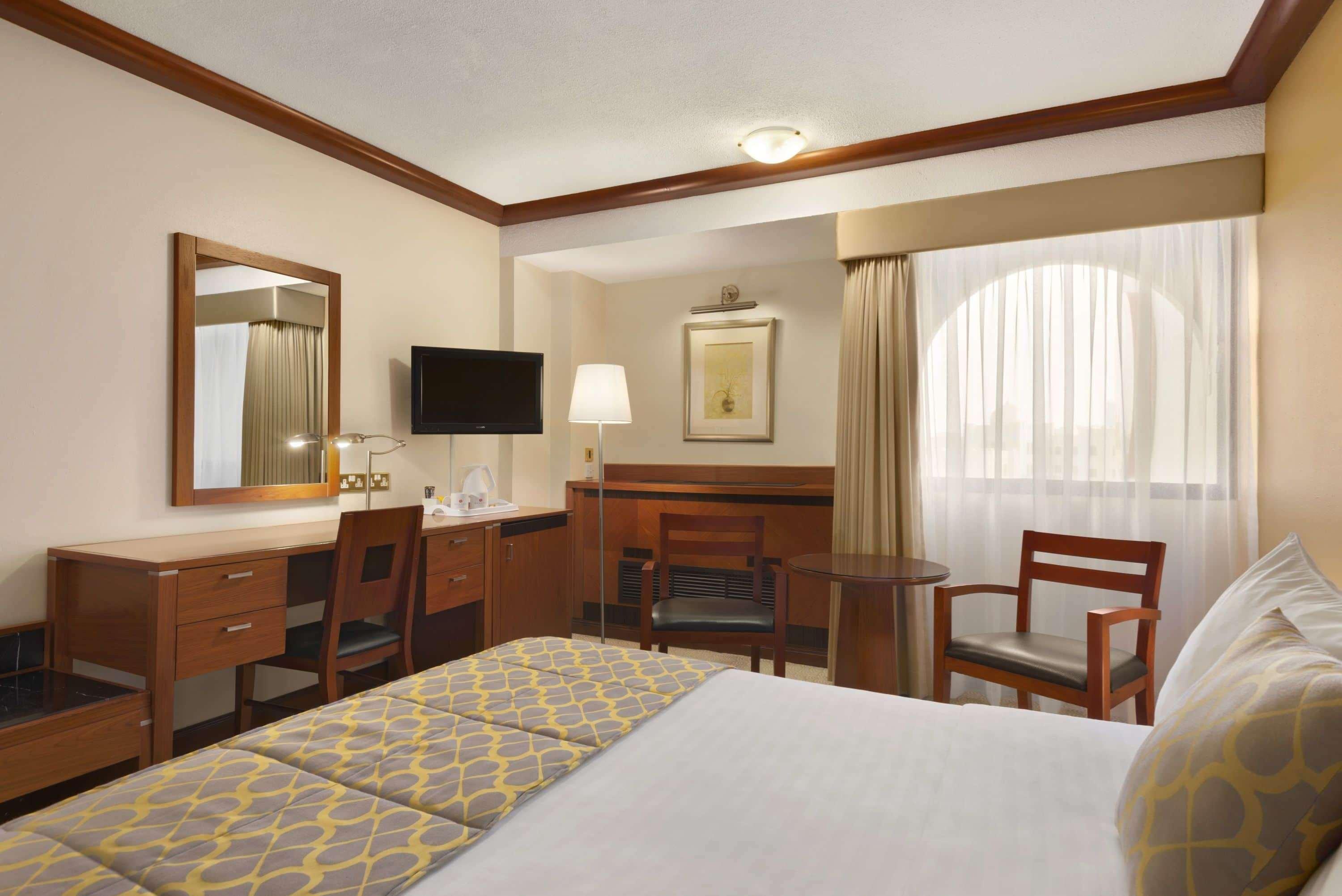 Ramada By Wyndham Bahrain Hotel Manama Ngoại thất bức ảnh
