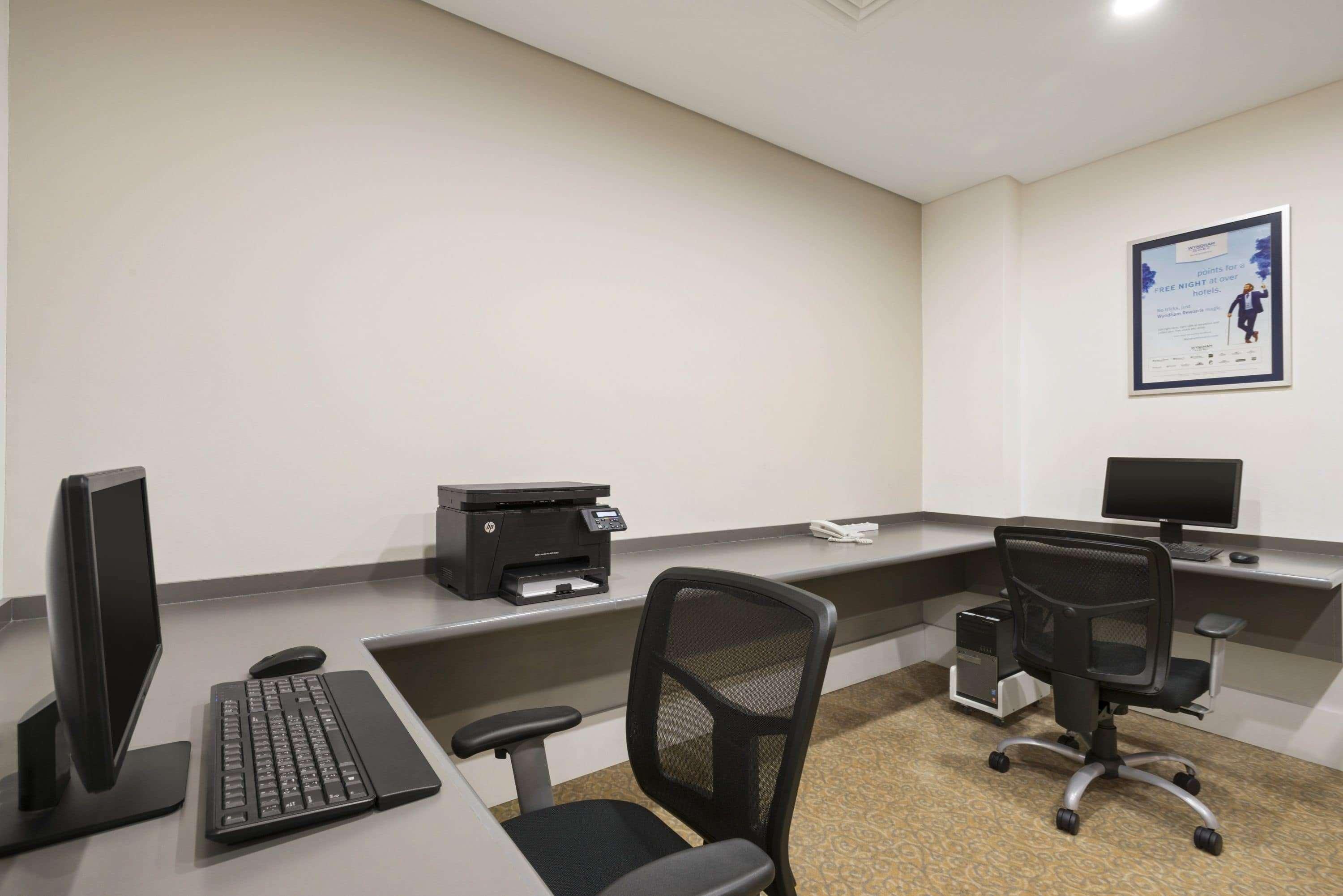 Ramada By Wyndham Bahrain Hotel Manama Ngoại thất bức ảnh