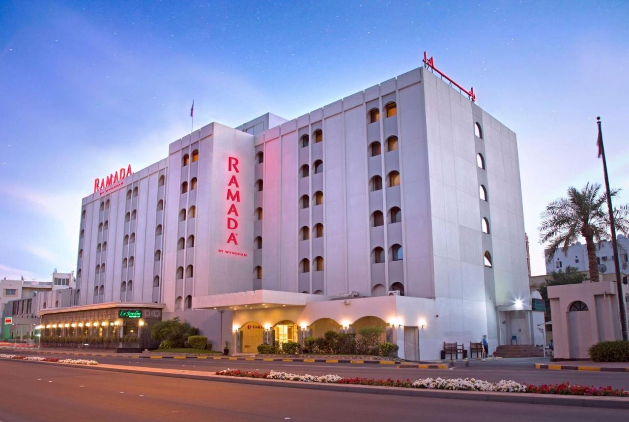 Ramada By Wyndham Bahrain Hotel Manama Ngoại thất bức ảnh