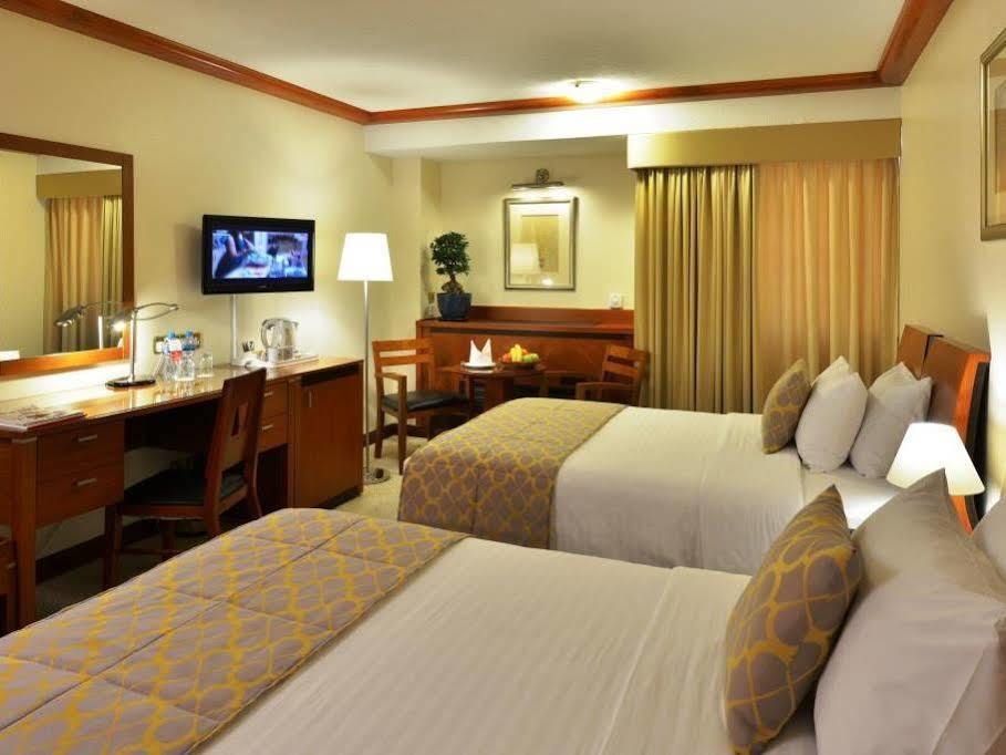 Ramada By Wyndham Bahrain Hotel Manama Ngoại thất bức ảnh