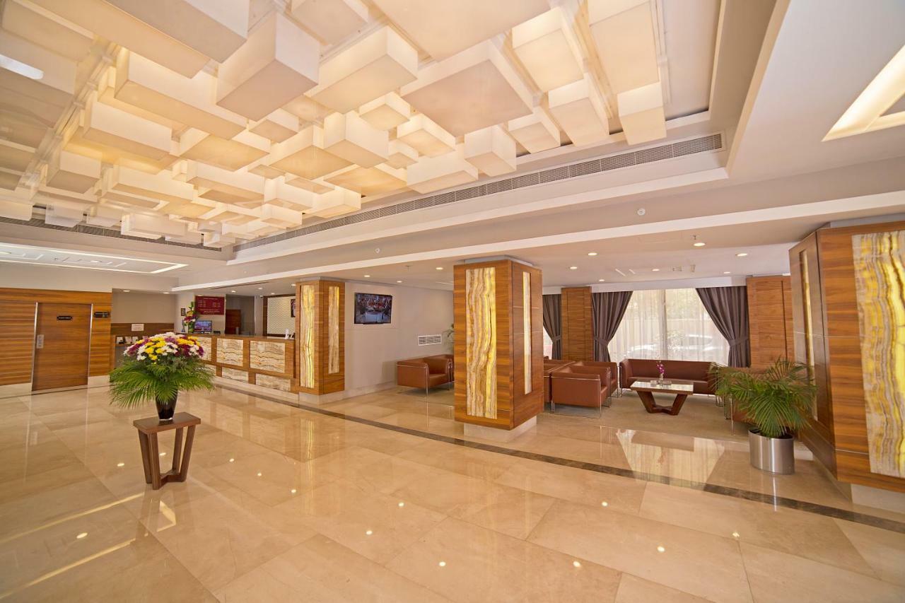 Ramada By Wyndham Bahrain Hotel Manama Ngoại thất bức ảnh